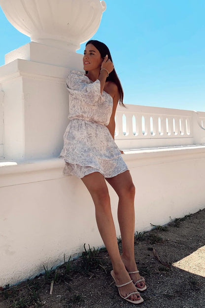 VESTIDO ASIMÉTRICO CORTO