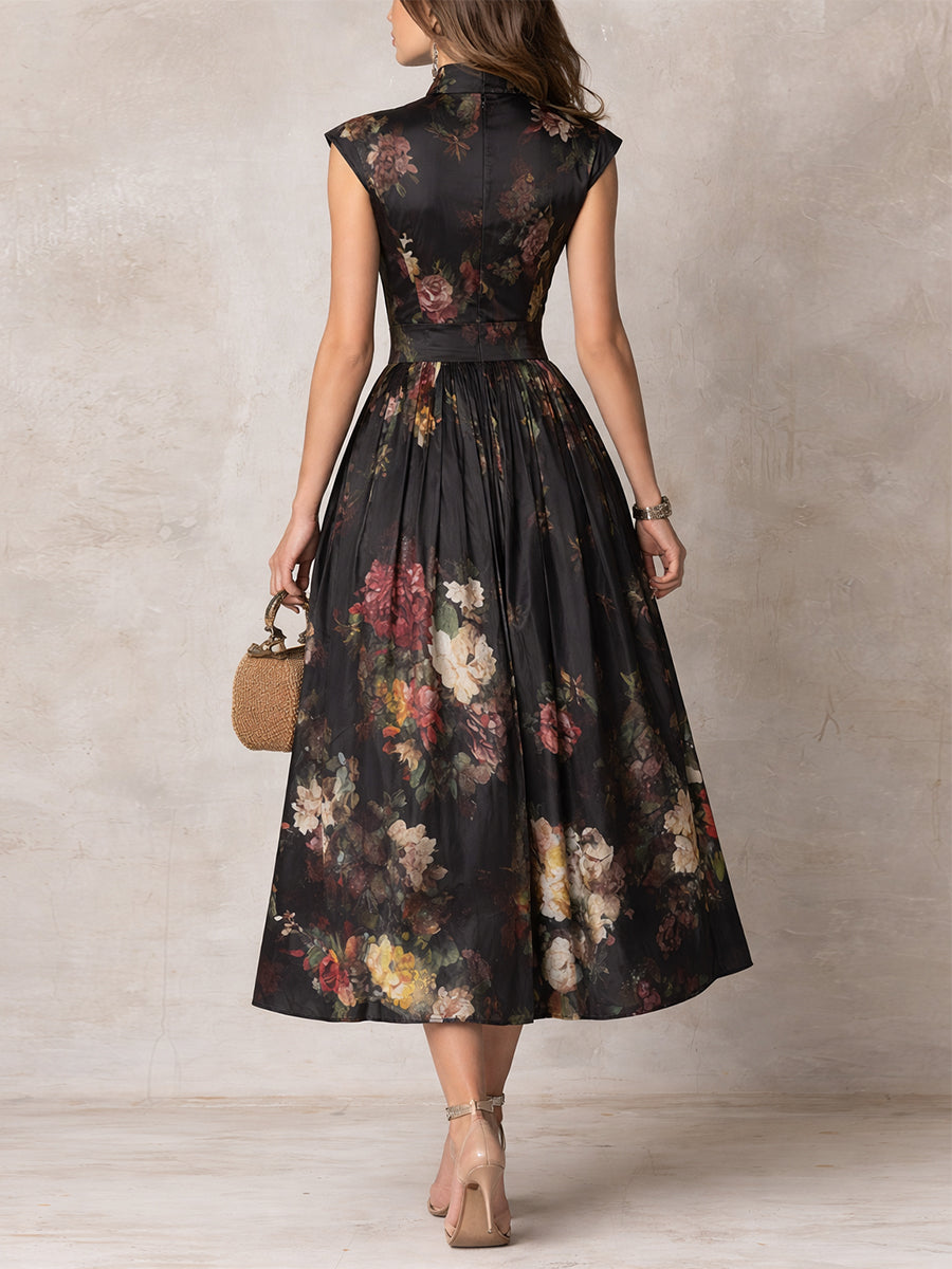 Violeta - Vestido midi negro de satén plisado con estampado floral y escote en forma de ojo de cerradura