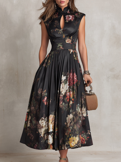 Violeta - Vestido midi negro de satén plisado con estampado floral y escote en forma de ojo de cerradura